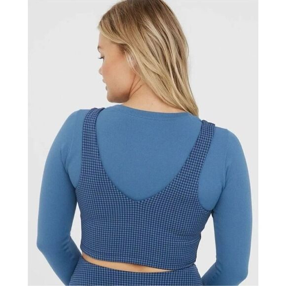 Size M Offline by Aerie Recharge Least Support Sports Bra in Blue Houndstooth - Picture 2 of 12